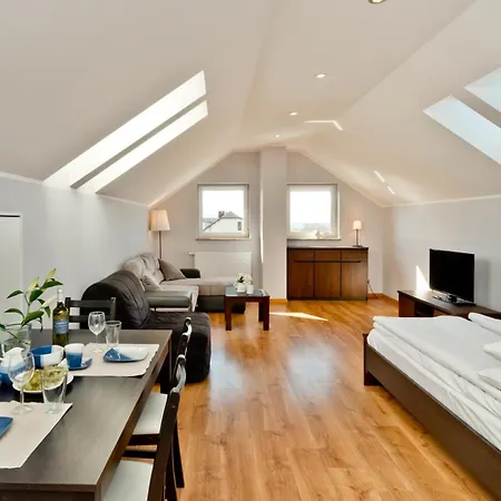 Horn ياستارنيا