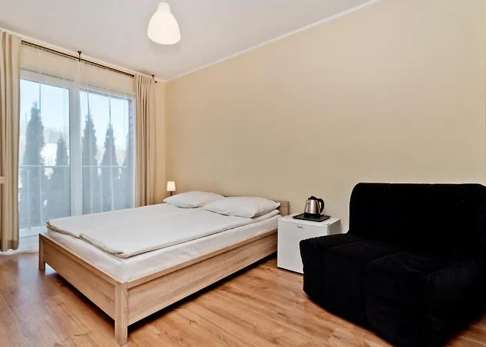 Horn 3* 亚斯塔尔尼亚